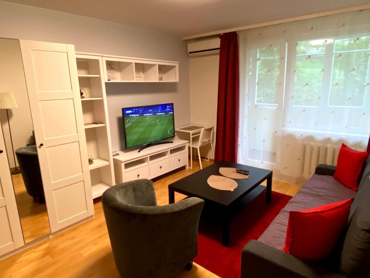 Your Home - Central Studio Apartment, Balcony, Parking & Self Check-In Wilno Zewnętrze zdjęcie